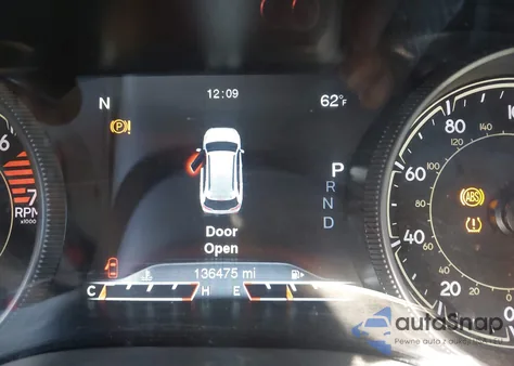 2017 Jeep Cherokee Limited 4X4 z USA, uszkodzony, nr VIN 1C4PJMDB5HD218079